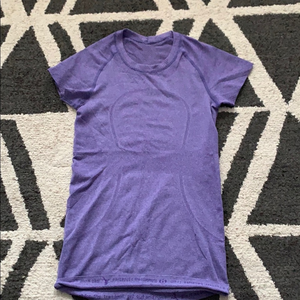 Lululemon Swifts Short Sleeve Purple Sz 4